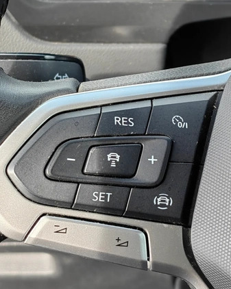 Volkswagen Tiguan cena 99990 przebieg: 48000, rok produkcji 2021 z Kobylin małe 352